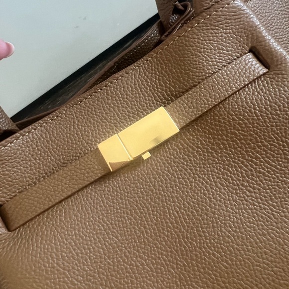 Demellier the New York midi bag tan - Picture 3 of 10